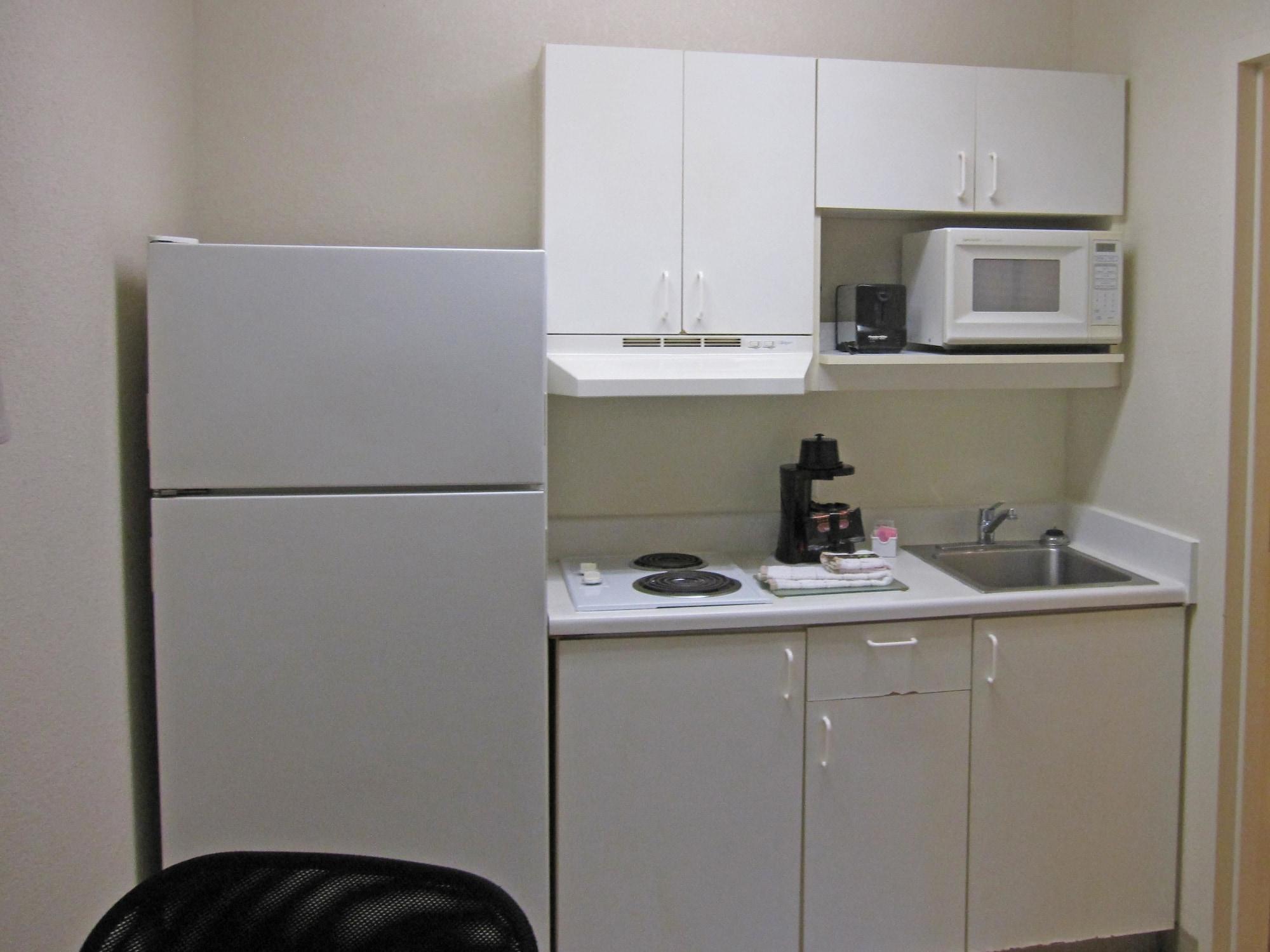 Extended Stay America Suites - St Louis - Westport - E Lackland Rd Мэриленд-Хайтс Экстерьер фото