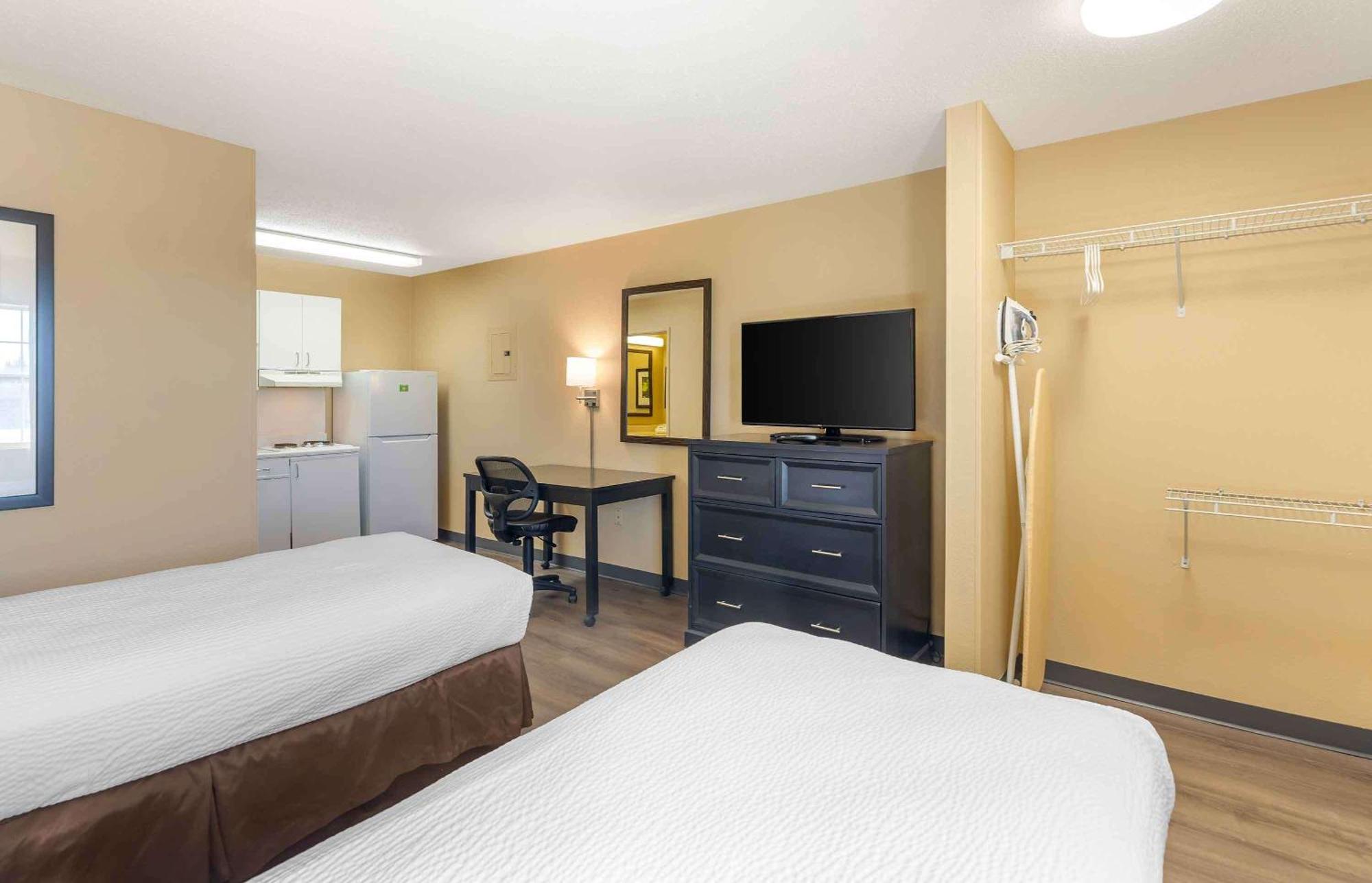 Extended Stay America Suites - St Louis - Westport - E Lackland Rd Мэриленд-Хайтс Экстерьер фото