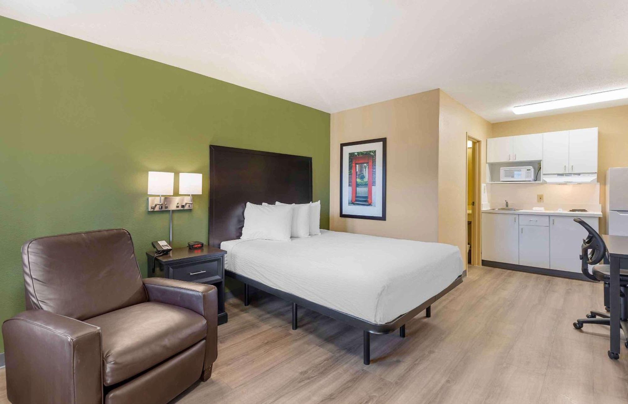 Extended Stay America Suites - St Louis - Westport - E Lackland Rd Мэриленд-Хайтс Экстерьер фото